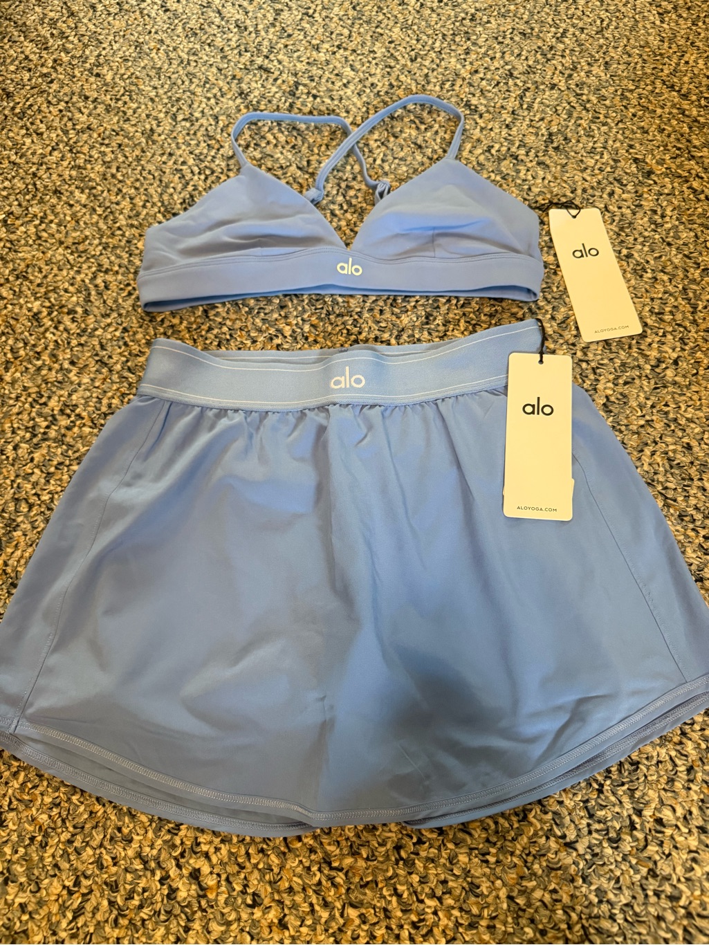 Nwt Alo Yoga Crystal Clear Blue Set: Match Point Tennis Skirt And Splendor Bra